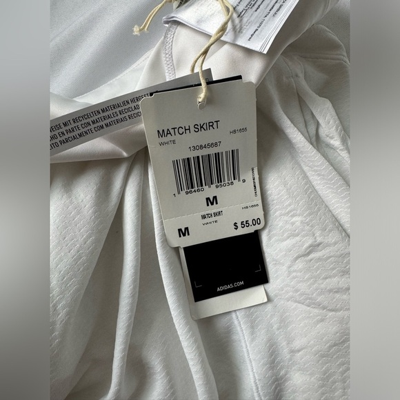 adidas Women's Pleated Skort Size medium NWT - Picture 6 of 6